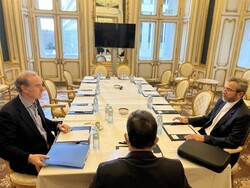 كبير المفاوضيين الايرانيين يلتقي بمنسق المفاوضات في فيينا