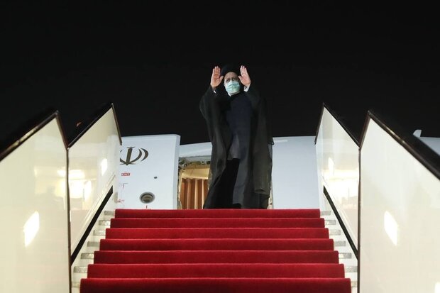 رئيسي غادر الدوحة متوجهاً إلى طهران