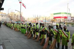 خدمات رسانی ۱۵۶۰ کارگر شهرداری تهران در روز قدس