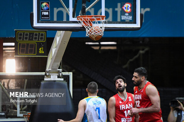 دیدار تیم‌های ملی بسکتبال ایران و قزاقستان