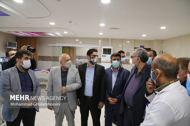سفر وزیر بهداشت به استان بوشهر 