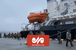 Yılan Adası'nda 80 Ukrayna askeri Rus ordusuna teslim oldu