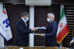 حمایت بانک صادرات ایران از تولید سالانه ۱.۷۲ میلیون تن آهن اسفنجی