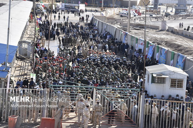 ورود پیکر ۷۲ شهید تازه تفحص شده به کشور - مرز شلمچه