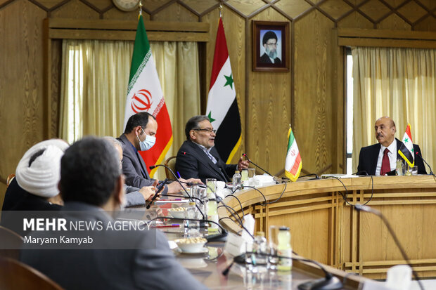Shamkhani holds meeting with Syrian Natl. Security official
