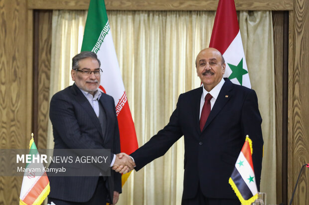 Shamkhani holds meeting with Syrian Natl. Security official
