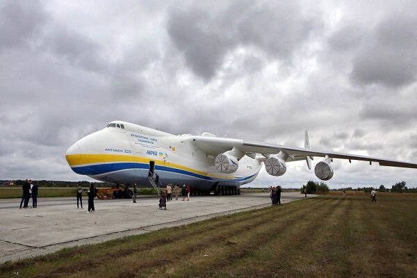 World's largest airplane destroyed in Ukraine