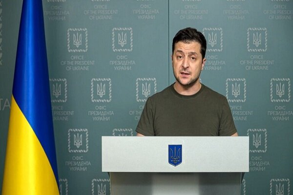 زلنسکی از مخالفت ناتو با منطقه پرواز ممنوع در اوکراین انتقاد کرد