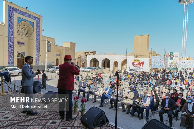 دومین جشنواره ملی محصولات کنجدی در اردکان