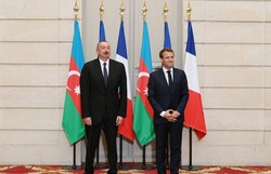 Aliyev ve Macron, Ukrayna'daki gelişmeleri görüştü