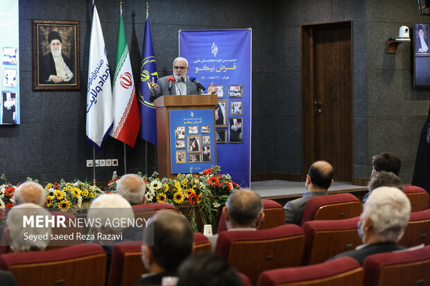 دومین همایش ملی قرض نیکو صبح امروز در محل کمیته امداد برگزار شد