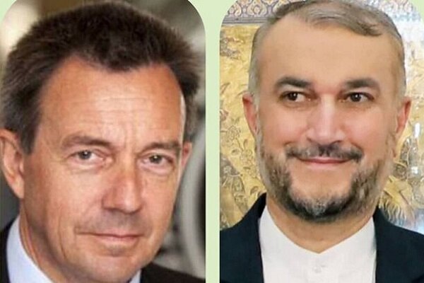ايران تعلن استعدادها لمساعدة متضرري الأزمة الأوكرانية
