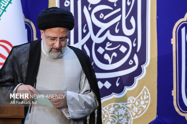 حجت الاسلام سید ابراهیم رئیسی، رئیس جمهور در مراسم رونمایی از دستاوردهای کمیته امداد امام خمینی(ره) حضور دارد