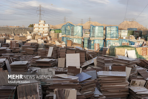 Tiles warehouse in Isfahan