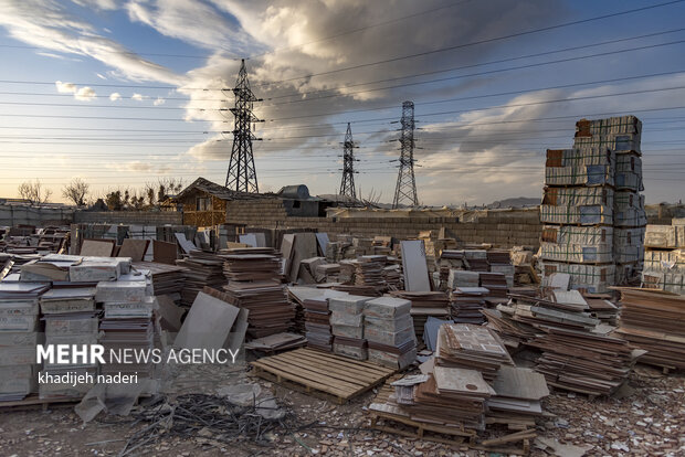 Tiles warehouse in Isfahan