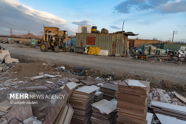 Tiles warehouse in Isfahan