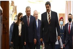 US officials travel to oil-rich Venezuela for talks