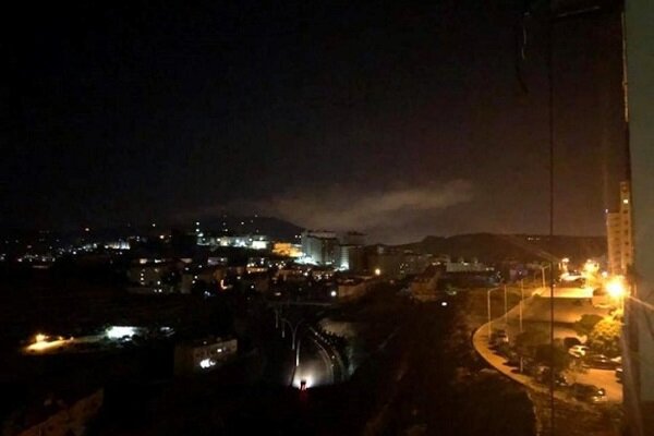 Siyonist Rejim'den Şam'a hava saldırısı