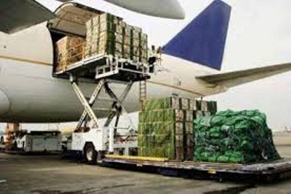 صادرات هوایی سیب آذربایجان غربی روی کاغذماند/زیرساختها فراهم نیست
