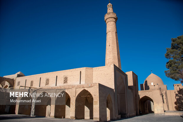 مسجد جامع نائین