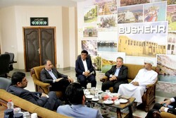 زمینه برای حضور سرمایه‌گذاران عمانی در بوشهر فراهم است