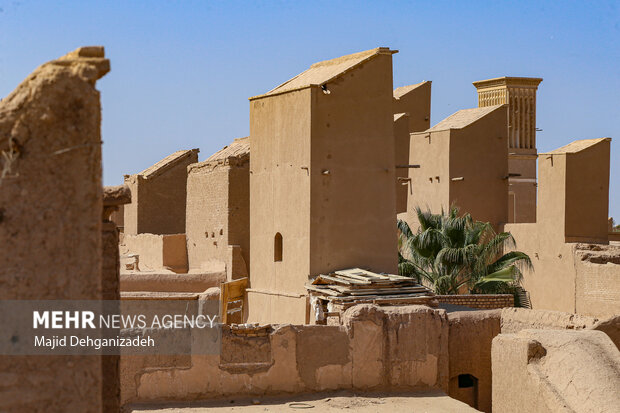 Yazd city of historical windbreaks 