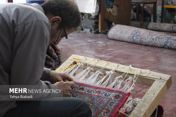 رونق قالیشویی در آستانه نوروز