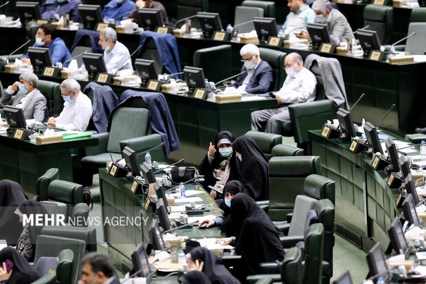 ۱۵۰ نقطه مرتبط با انقلاب اسلامی در فهرست آثار ملی ثبت می‌شود
