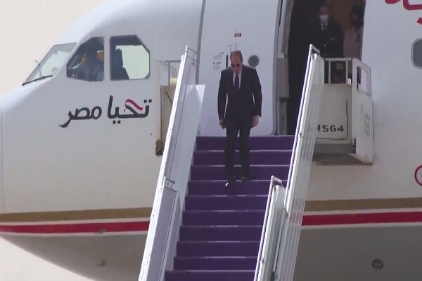 سفر رئیس جمهور مصر به عمان و بحرین