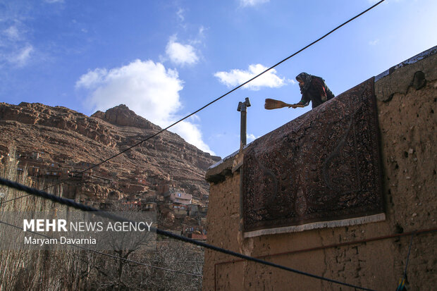 خانه تکانی در روستای اسفیدان