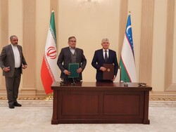 شمخاني يوقع على وثيقة تعاون أمنية مشتركة بين إيران وأوزبكستان