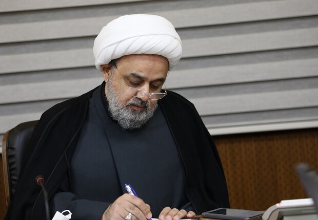 دبیر مجمع تقریب انتصاب رئیس اتحادیه علمای مسلمان را تبریک گفت