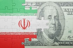 تقابل ارزهای نفتی و اقتصاد آسیب دیده ایران/ از دولت های قبل درس بگیریم