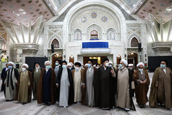 Members of Assembly of Experts visit Imam Khomeini Mausoleum