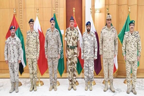 نشست فرماندهان نیروی هوایی شیخ نشینان در ابوظبی