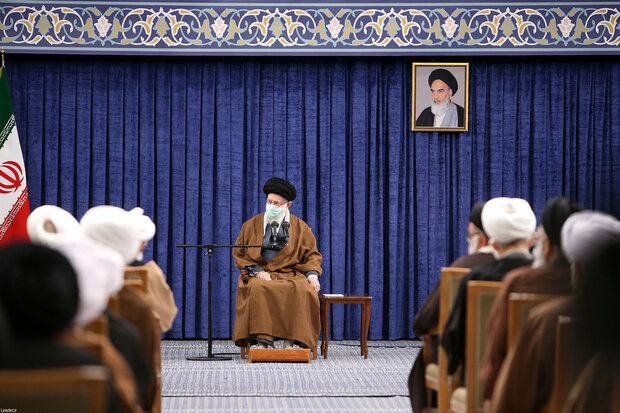 رہبر معظم انقلاب اسلامی سے مجلس خبرگان رہبری کے نمائندوں کی ملاقات