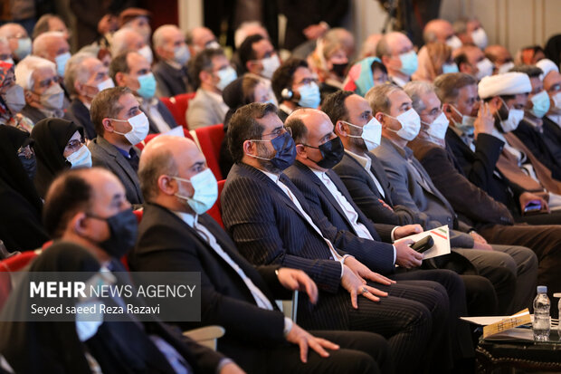 Commemoration ceremony of Nezami Ganjavi held in Vahdat Hall