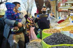 نبض تند بازار خراسان جنوبی در آستانه سال نو/کفه گرانی سنگین است