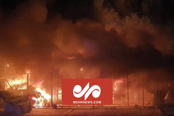 آتش سوزی کارخانه تولید لوله های پلاستیکی در شرق بغداد