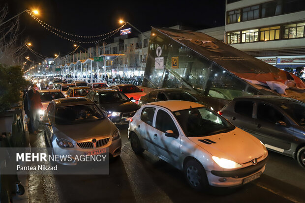 مسیرهای منتهی به مراکز خرید شهر تهران با ترافیک قابل توجهی روبرو است