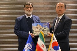 دیدار مدیرعامل استقلال با سفیر کره جنوبی