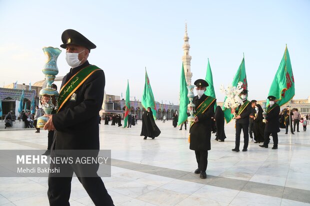 آیین تعویض پرچم مسجد مقدس جمکران در آستانه نیمه شعبان