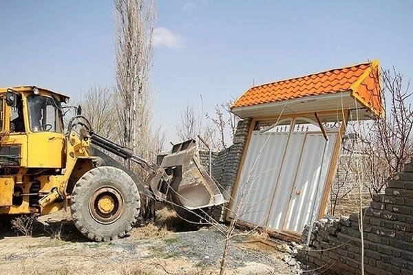 ۵۶ فقره ساخت و ساز غیر مجاز در زیبادشت رودهن تخریب شد