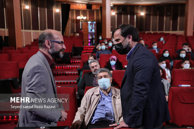 جشن پایان سال ۱۴۰۰  خانواده بزرگ گروه رسانه ای مهر شامگاه امروز در تالار اندیشه حوزه هنری برگزار شد