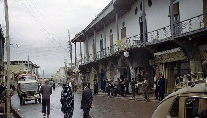 سفر به تاریخ معاصر با گشتی در عمارت های شهر قزوین