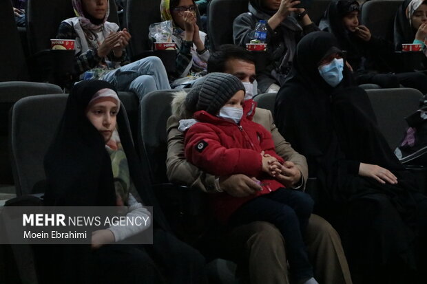 گردهمایی گروه‌های جهادی و فعالان اجتماعی کرمانشاه به مناسبت جشن نیمه شعبان