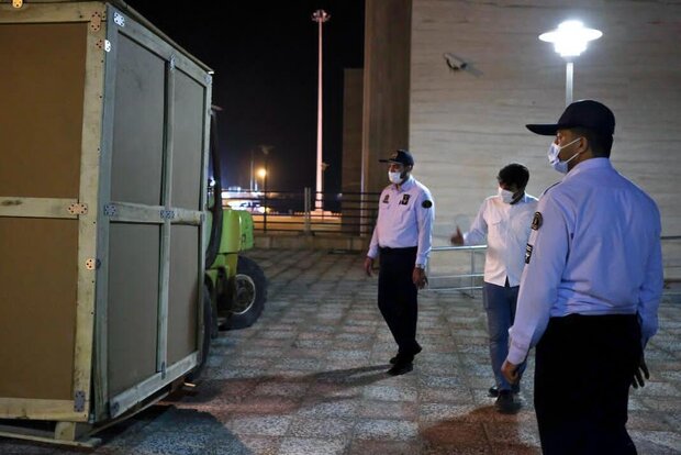 اولین دستگاه ایکس ری پایانه مسافری خارگ وارد این جزیره شد اولین دستگاه ایکس ری پایانه مسافری خارگ وارد این جزیره شد