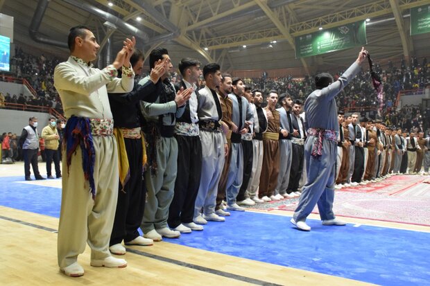 ڕێوڕەسمی نەورۆز لە ئێران و ناوچەکانی کوردەواری