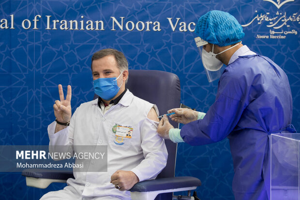  فاز اول کارآزمایی بالینی واکسن ایرانی نورا با تزریق روی داوطلبان انجام شد
