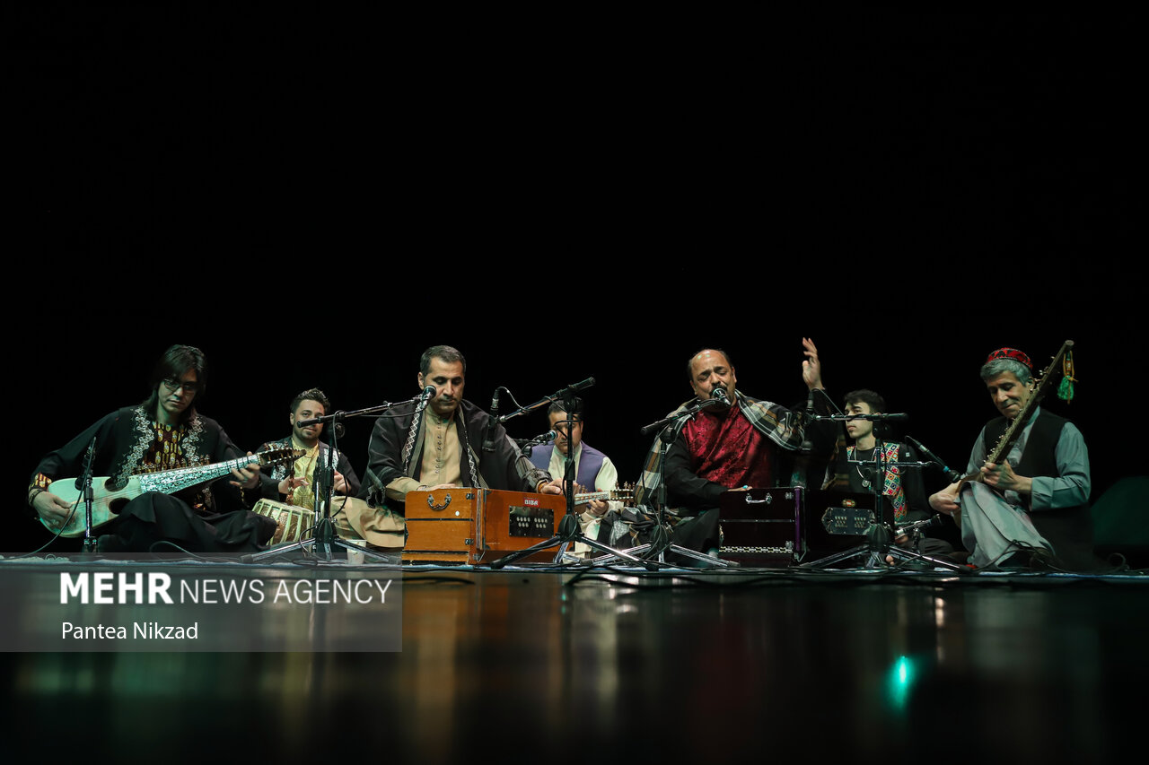 کنسرت گروه موسیقی نجم الدین افغانستان